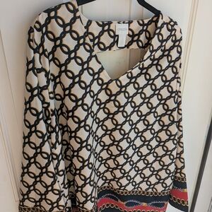 Chico's Interlinked Pattern Top in Black and Gold